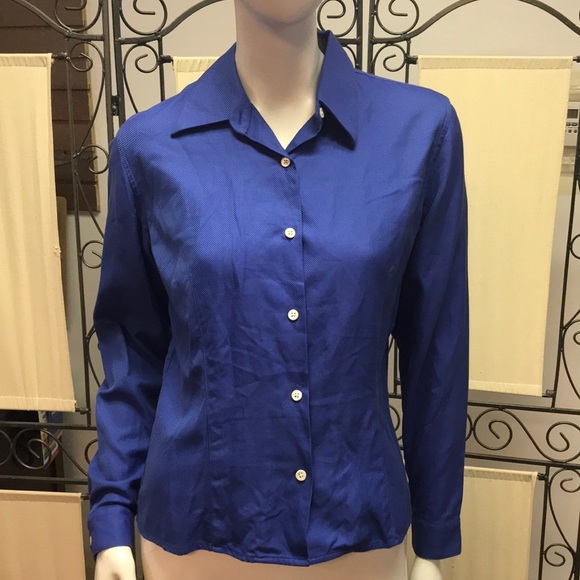 Banana Republic Tops - Banana Republic Button Down Shirt